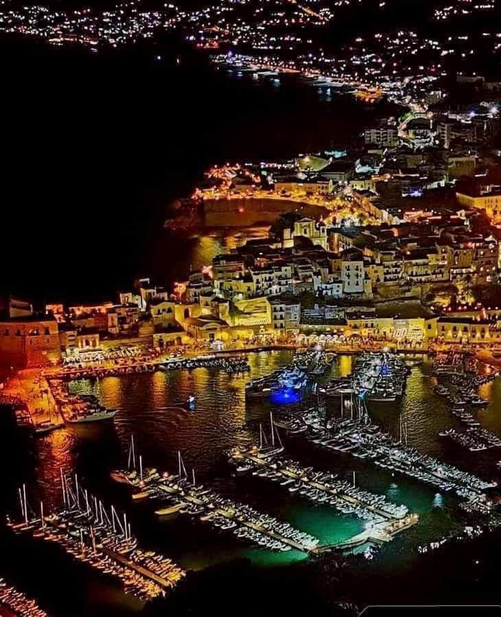 Blu Corallo Villa Алкамо Экстерьер фото